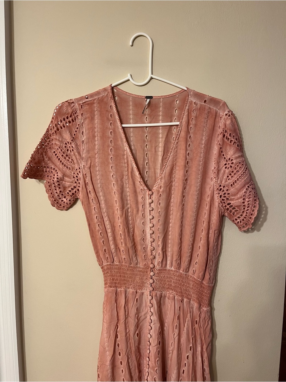 YFB Young Fabulous & Broke Costa Eyelet Tie Dye Pink High-Low Maxi Dress Medium - Picture 3 of 8